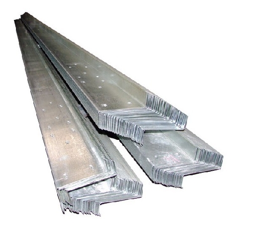 Purlins c z гальванизированные разделом стальные Крен-сформировали от Высок-Растяжимой стальной прокладки 4